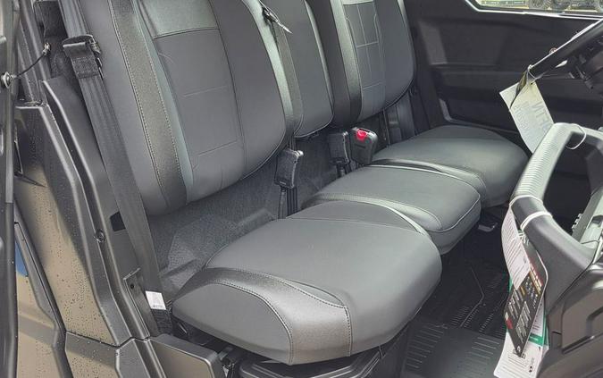 2026 Can-Am Defender MAX XT CAB HD11