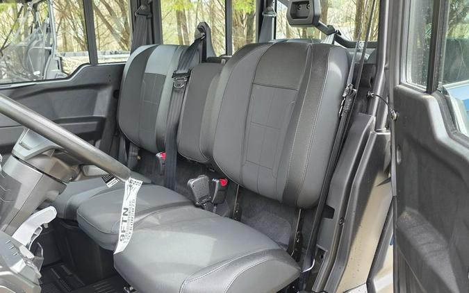 2026 Can-Am Defender MAX XT CAB HD11