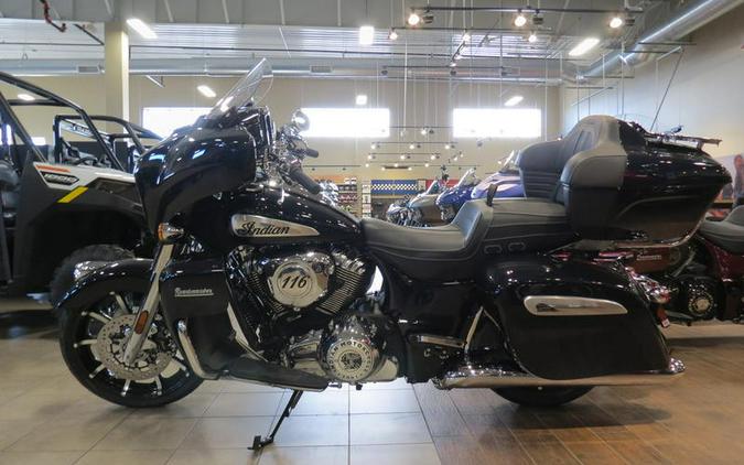 2024 Indian Motorcycle® Roadmaster® Limited Black Azure Crystal