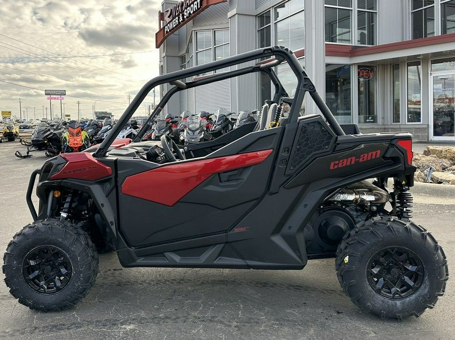 2024 Can-Am® Maverick Trail DPS 1000