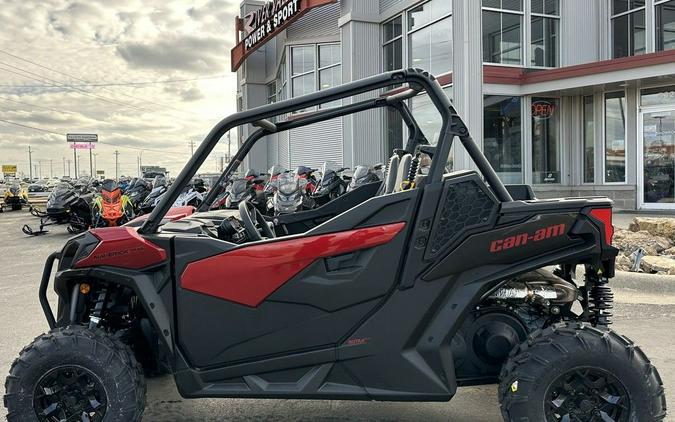 2024 Can-Am® Maverick Trail DPS 1000