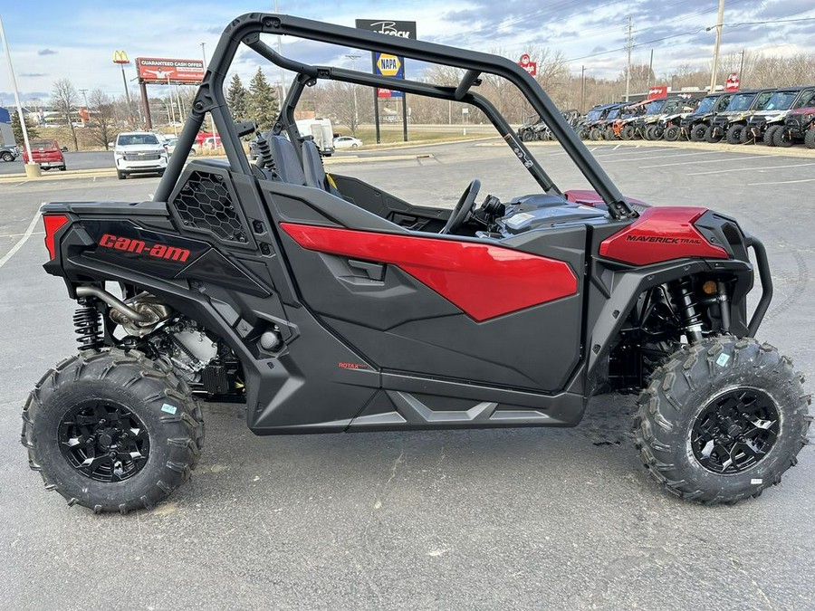 2024 Can-Am® Maverick Trail DPS 1000