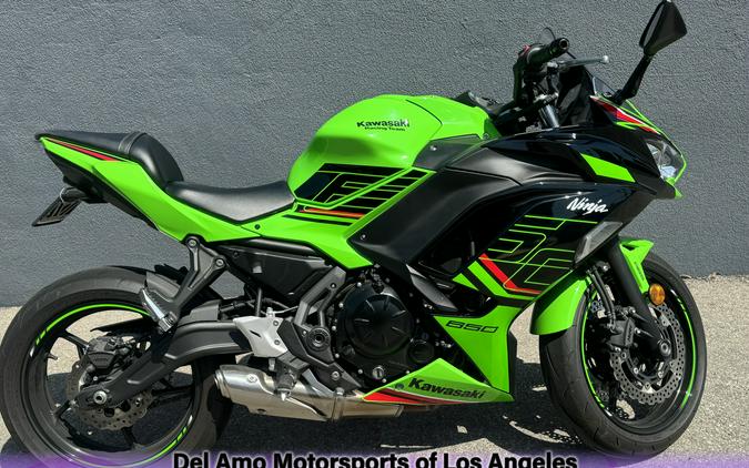 2024 Kawasaki Ninja 650 ABS KRT Edition