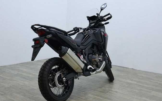 2025 Honda Africa Twin DCT
