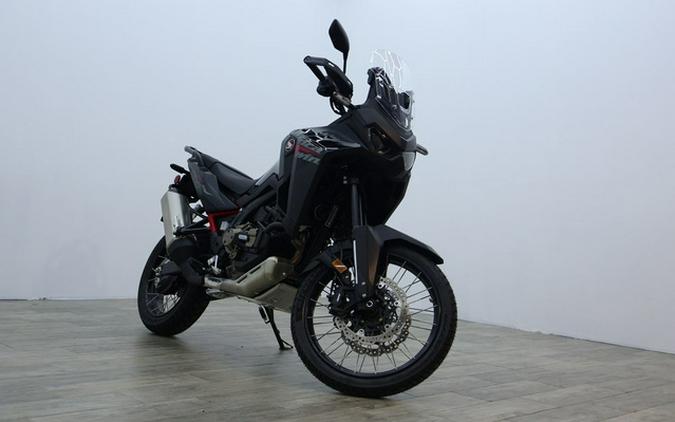 2025 Honda Africa Twin DCT