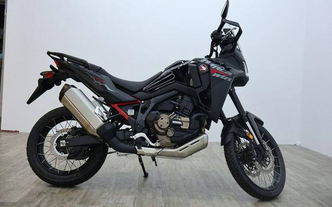 2025 Honda Africa Twin DCT