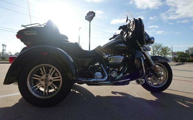2020 Harley-Davidson Tri Glide Ultra FLHTCUTG