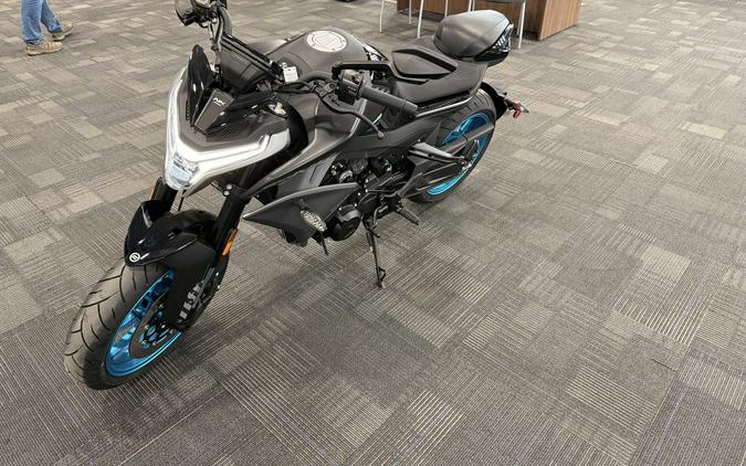 2026 CFMOTO 800NK