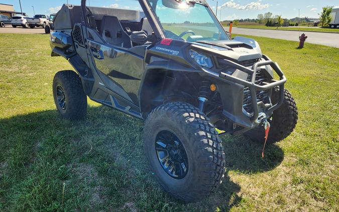 2026 SSV COM XT 64 1000R BK 26 - Can-Am
