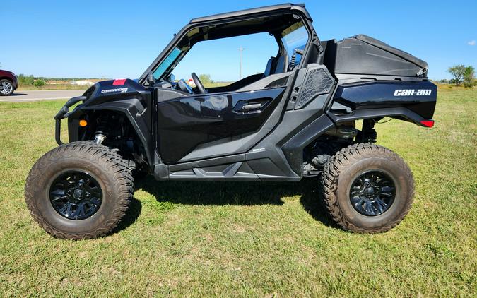 2026 SSV COM XT 64 1000R BK 26 - Can-Am