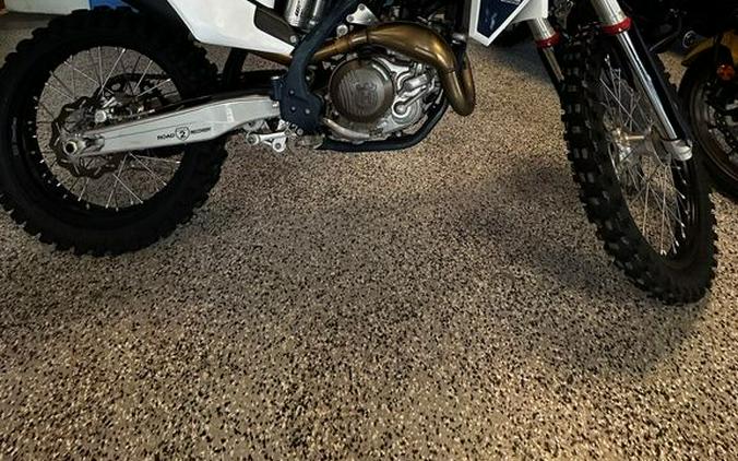 2022 Husqvarna® FC 450