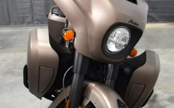2021 Indian Motorcycle® Roadmaster® Dark Horse® Bronze Smoke