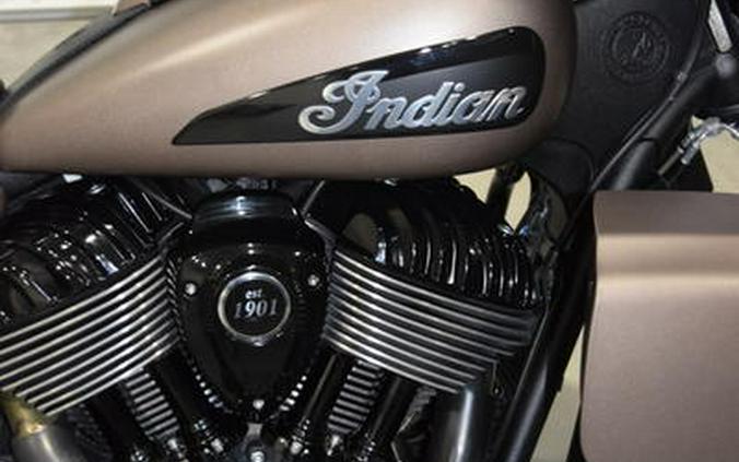 2021 Indian Motorcycle® Roadmaster® Dark Horse® Bronze Smoke