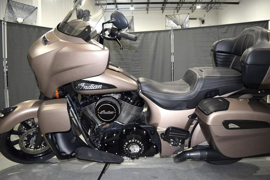 2021 Indian Motorcycle® Roadmaster® Dark Horse® Bronze Smoke