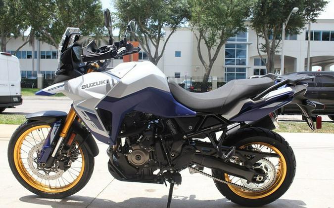 2024 Suzuki V-Strom 800DE