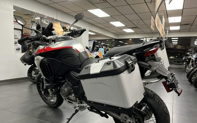 2025 Ducati Multistrada V4 Rally Brushed Aluminium & Matt Blac V4 Rally