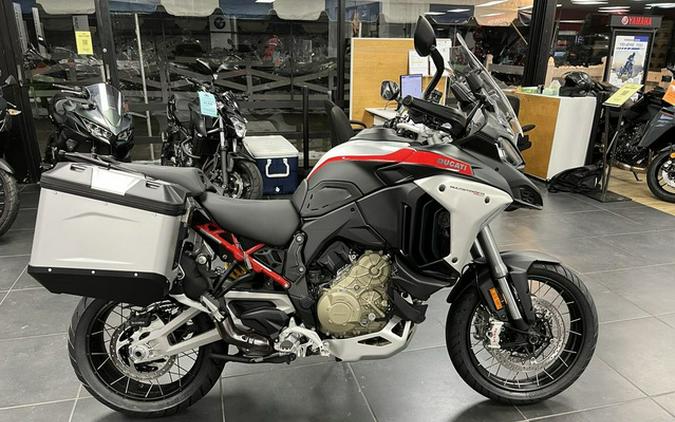 2025 Ducati Multistrada V4 Rally Brushed Aluminium & Matt Blac V4 Rally