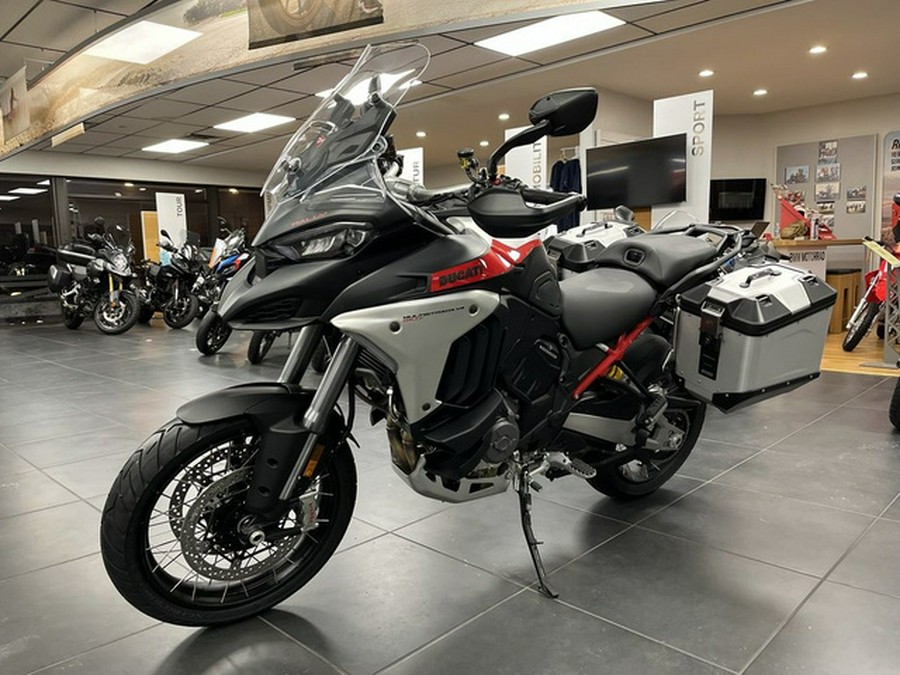 2025 Ducati Multistrada V4 Rally Brushed Aluminium & Matt Blac V4 Rally