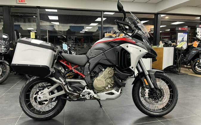 2025 Ducati Multistrada V4 Rally Brushed Aluminium & Matt Blac V4 Rally