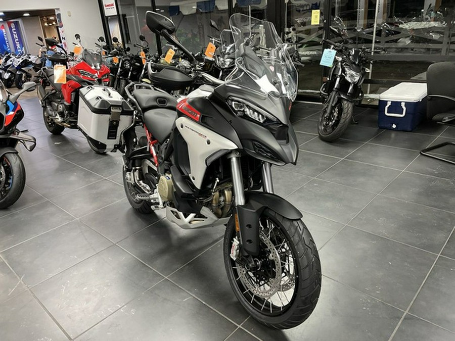 2025 Ducati Multistrada V4 Rally Brushed Aluminium & Matt Blac V4 Rally