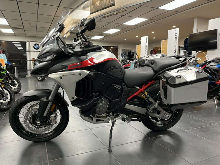 2025 Ducati Multistrada V4 Rally Brushed Aluminium & Matt Blac V4 Rally