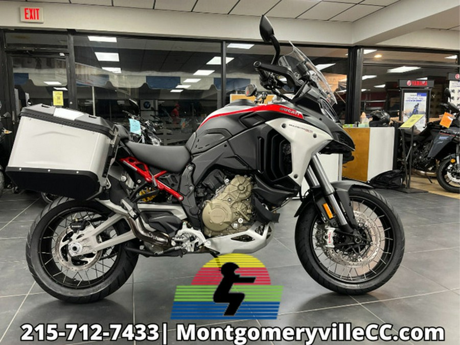 2025 Ducati Multistrada V4 Rally Brushed Aluminium & Matt Blac V4 Rally