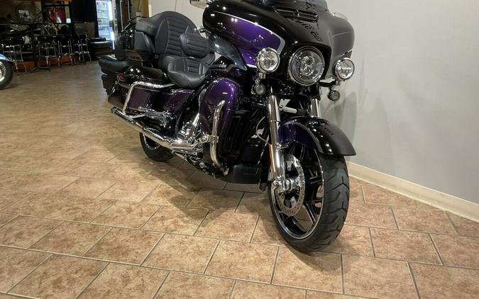 2021 Harley-Davidson® CVO™ FLHTKSE Limited Royal Purple & Royal Black Fade