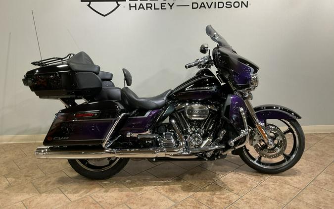 2021 Harley-Davidson® CVO™ FLHTKSE Limited Royal Purple & Royal Black Fade