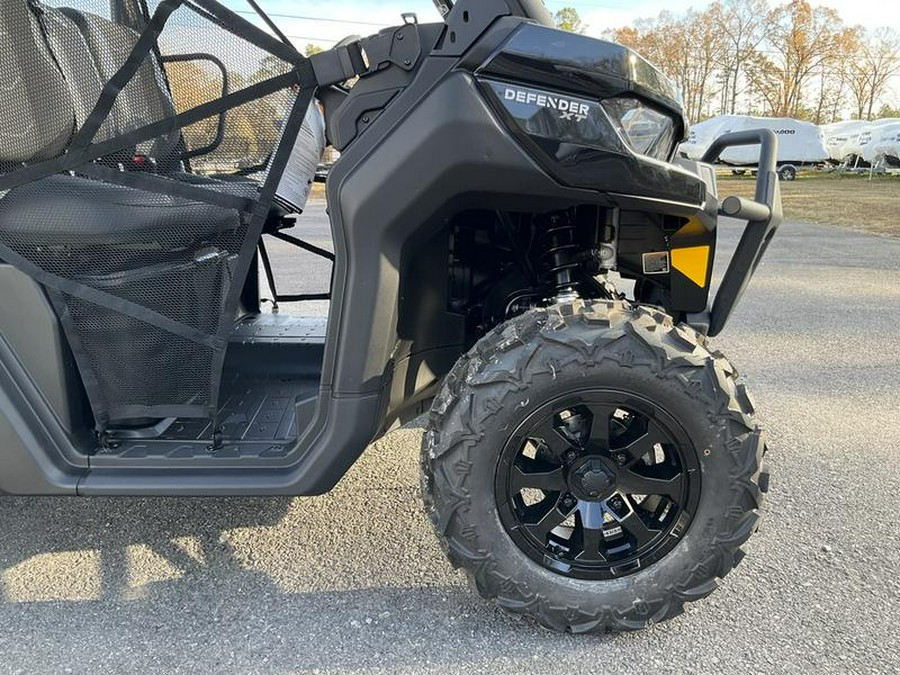 2024 Can-Am® Defender XT HD9