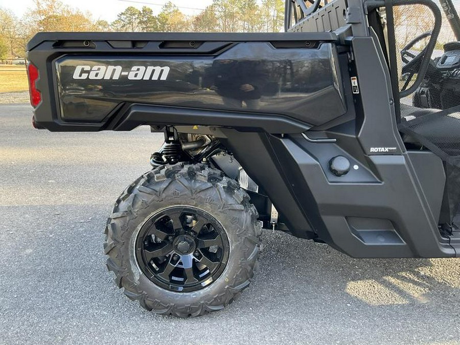 2024 Can-Am® Defender XT HD9