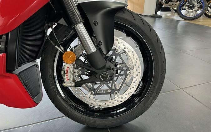 2025 Ducati Diavel V4 Ducati Red V4