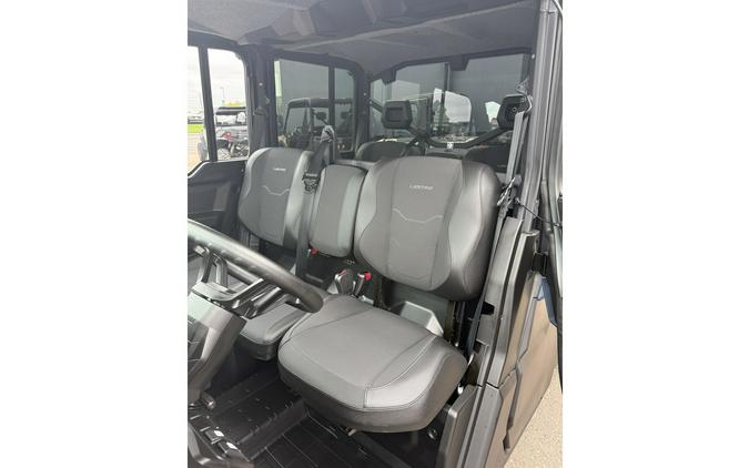 2025 Can-Am Defender MAX Limited HD10