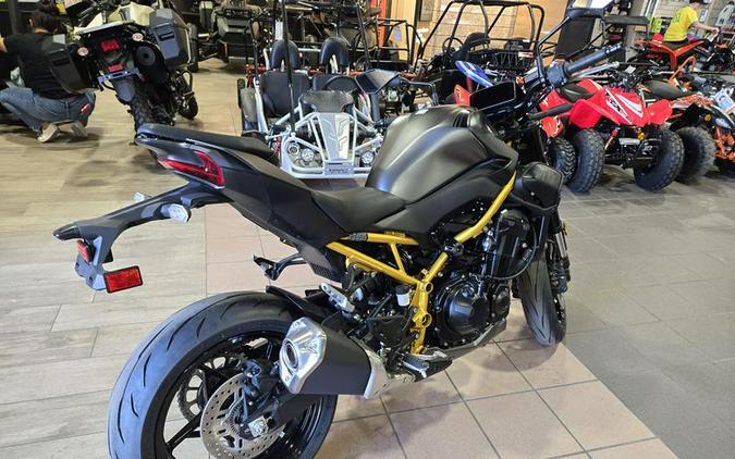 New 2026 KAWASAKI Z900 ABS
