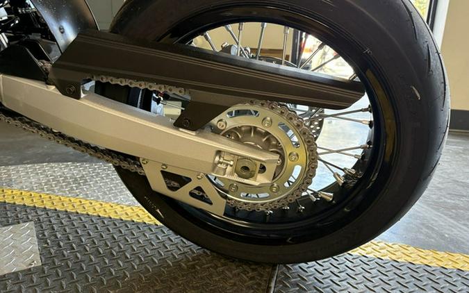 2026 Suzuki DR-Z 4SM