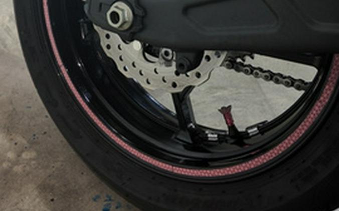 2025 Kawasaki EX650 NON-ABS