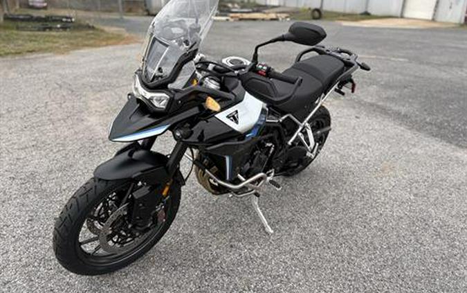 2026 Triumph Tiger 900 Alpine Edition