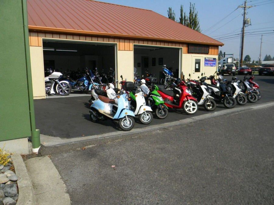 2023 Wolf Brand Scooters Rugby II 150cc