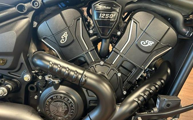 2025 Indian Motorcycle® Sport Scout® Limited +Tech Black Metallic