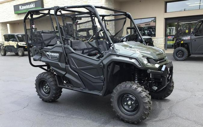 2024 Honda® Pioneer 1000-5