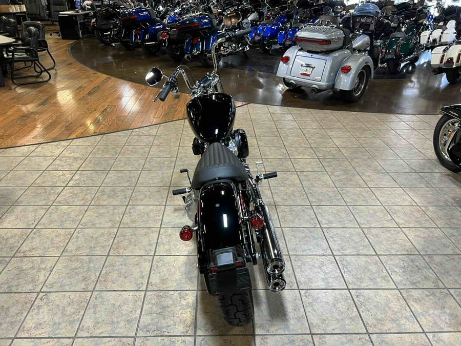 2024 Harley-Davidson Softail Standard Vivid Black