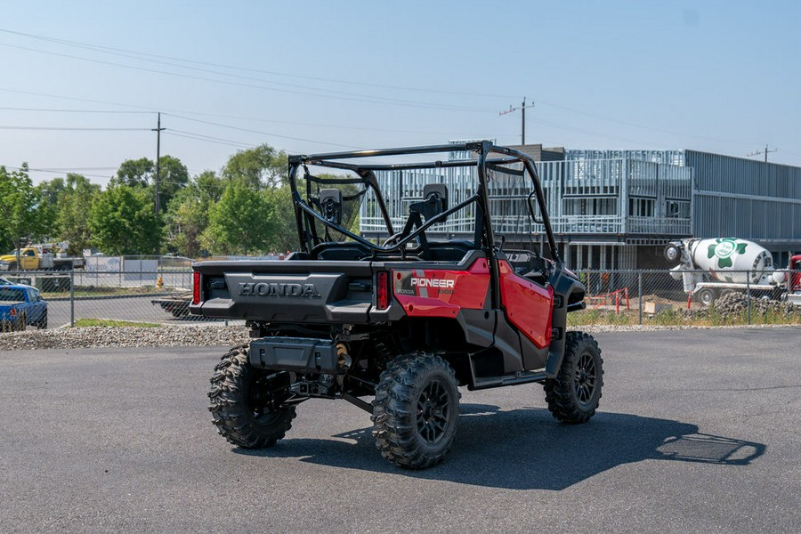 2024 Honda Pioneer 1000 Deluxe