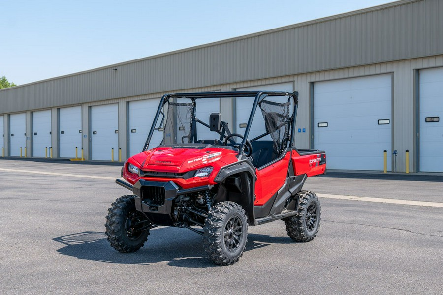 2024 Honda Pioneer 1000 Deluxe