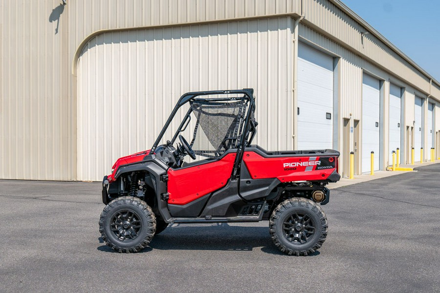 2024 Honda Pioneer 1000 Deluxe