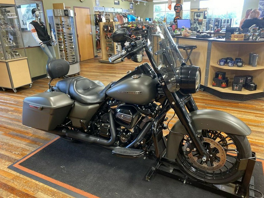 2018 Harley-Davidson FLHRXS - Road King Special