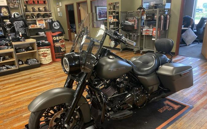 2018 Harley-Davidson FLHRXS - Road King Special