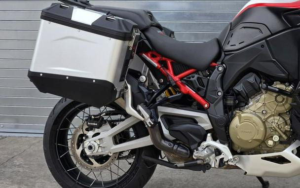 2023 Ducati Multistrada V4 Rally