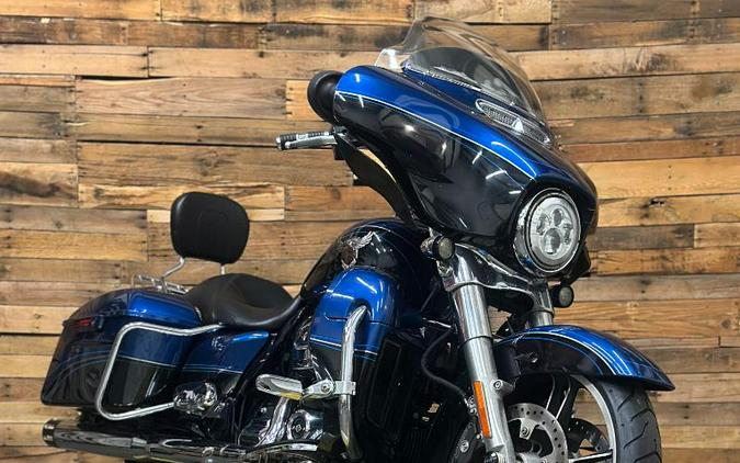 2018 Harley-Davidson Street Glide 115th Anniversary
