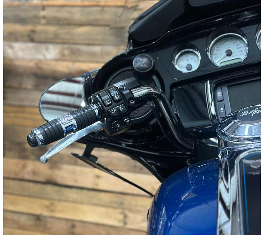 2018 Harley-Davidson Street Glide 115th Anniversary