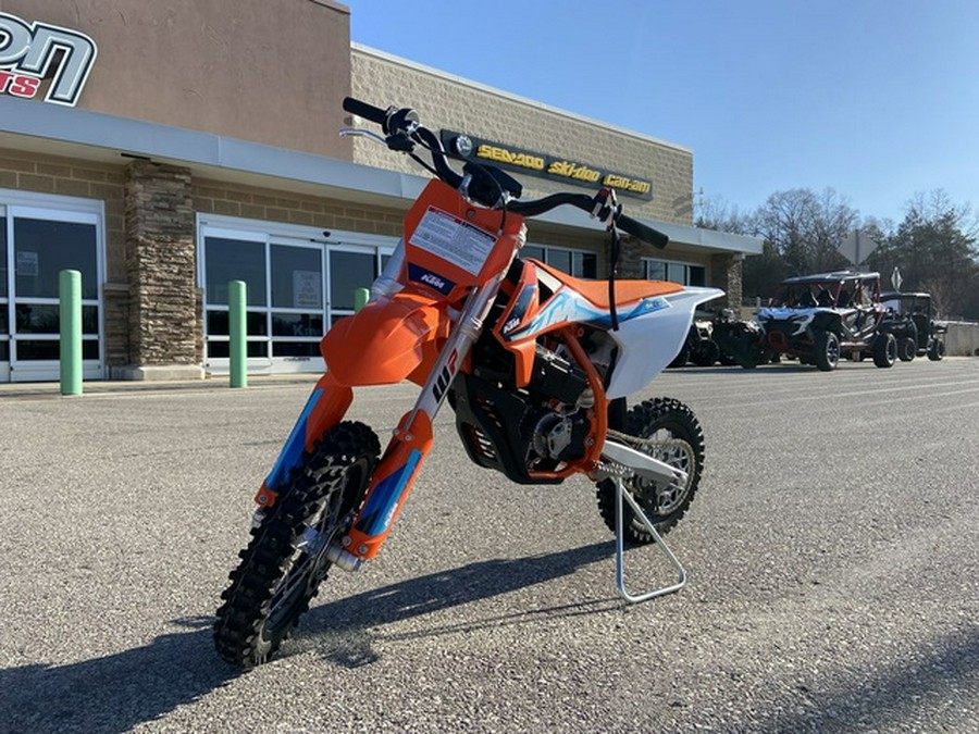 2024 KTM SX-E 3