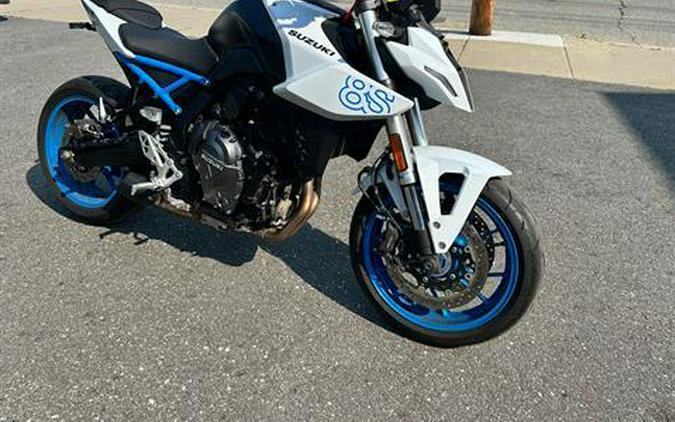 2023 Suzuki GSX-8S